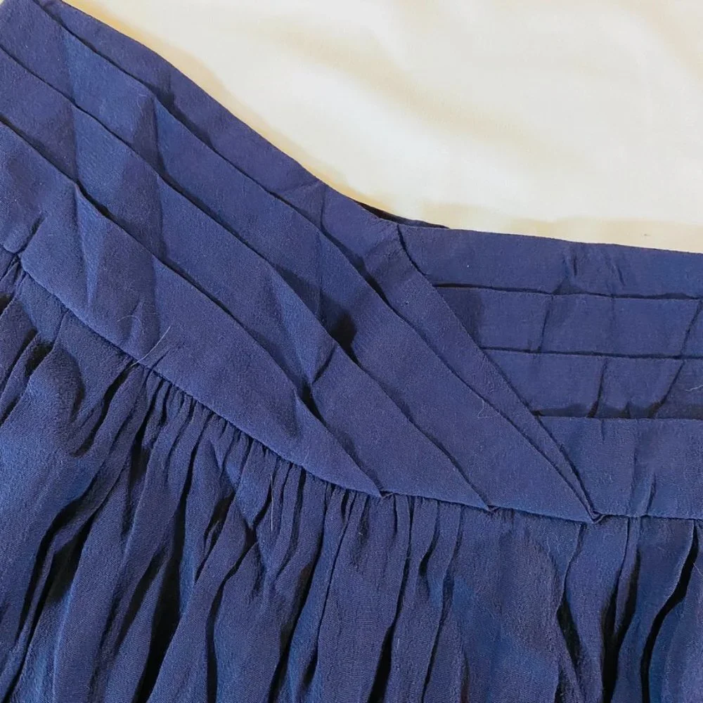 Beautiful Navy Blue ruffled and pleated mini skirt Comptoir Des Cotonniers